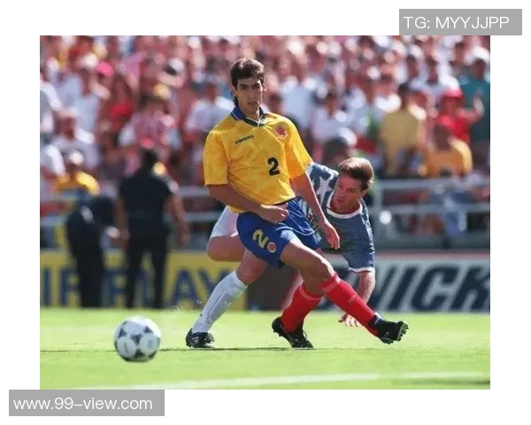 足球明星因场外冲突引发打架事件揭示运动员生活的另一面 足球明星因场外冲突引发打架事件揭示运动员生活的另一面